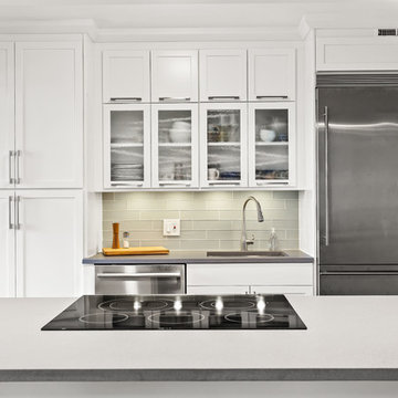 Integrated Cooktop Peninsula Layout