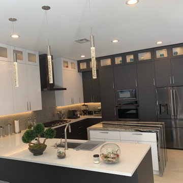 Finger Design Custom Kitchen Cabinetry