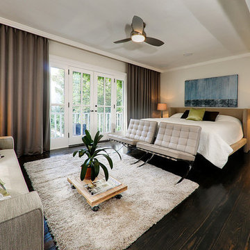 Federal Style Single Family: Bedroom