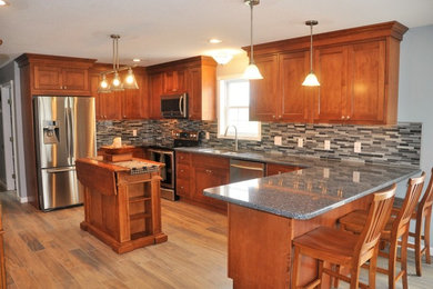 Elegant kitchen photo in New York