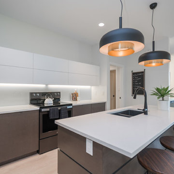 Bi-Level Home in Tourond Creek