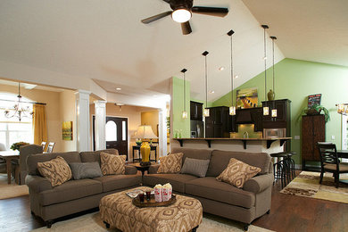 Example of a classic living room design in Columbus