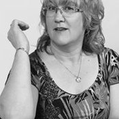 Angela Lloyd's photo
