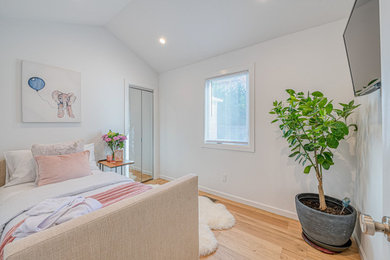 Example of a classic bedroom design in New York