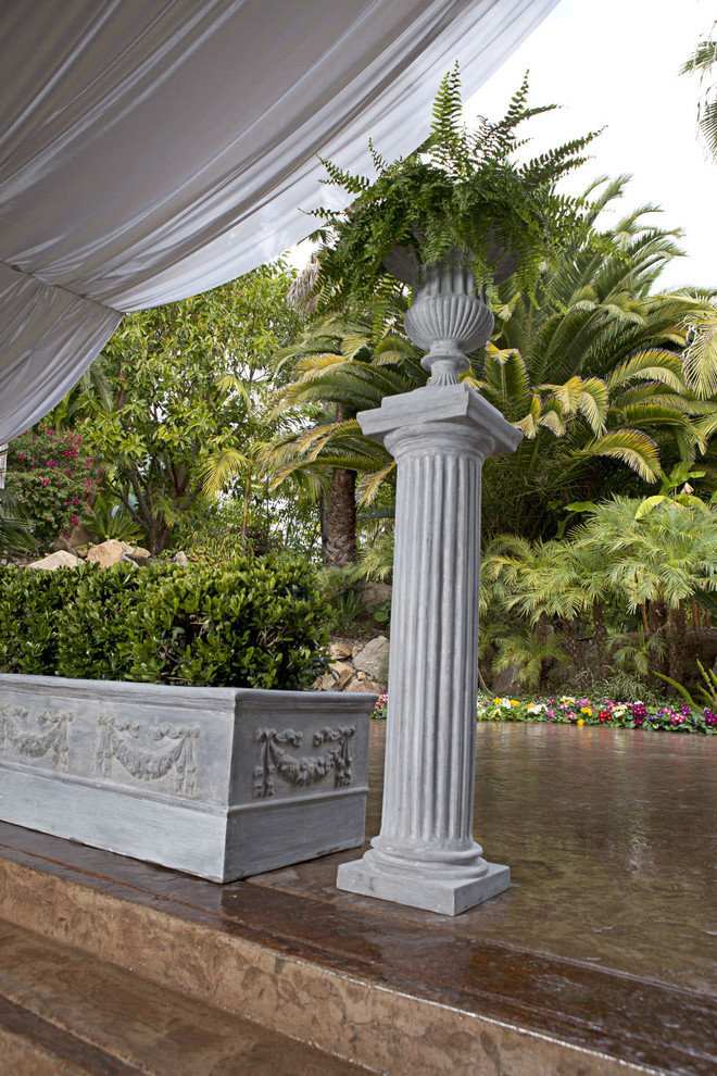 Doric Column, Limestone, 13x13x95