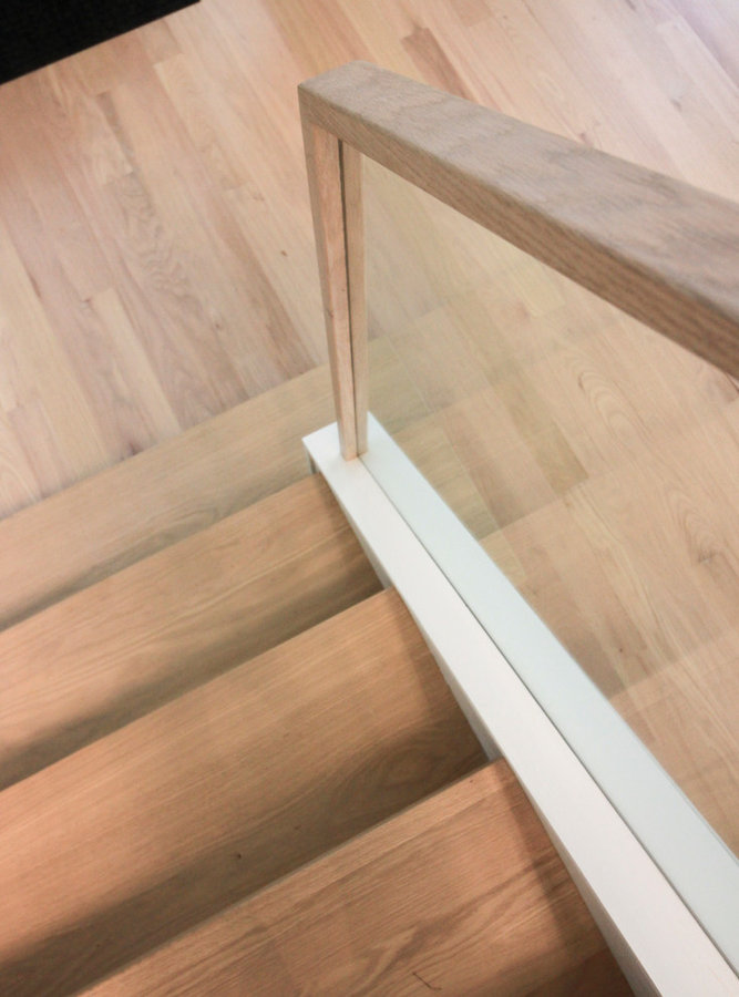 Contemporary Oak Staircase with Frame-less Glass Balustrade, Arlington, VA 22201