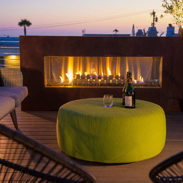 Modern Rooftop Deck