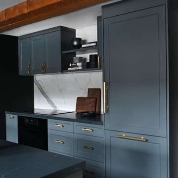 Heritage Loft Apartment - Kitchen