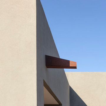 Cattlerack Residence