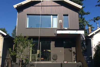 Exterior home photo in Vancouver