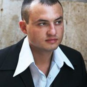 Yuri Kuch's photo
