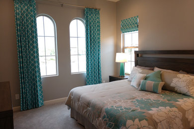 Inspiration for a transitional home design remodel in Phoenix