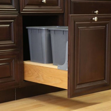 Findley & Myers Palm Beach Dark Chocolate Kitchen Cabinets