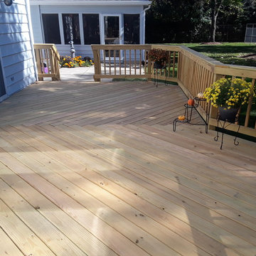 Spacious Wood Deck Design by Joliet, IL Deck Designer, Archadeck of Chicagoland