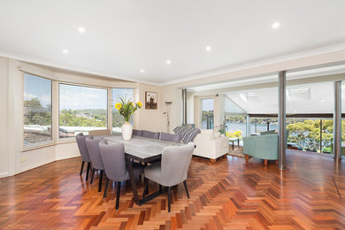 Design ideas for a traditional dining room in Sydney.