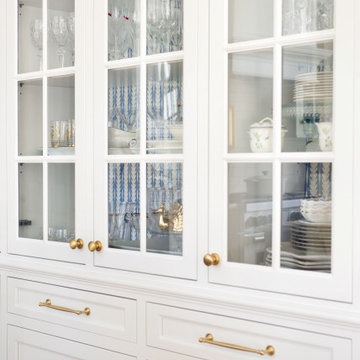 White Kitchen Cabinets in Cheshire, Connecticut