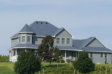 Inspiration for an exterior home remodel in Minneapolis