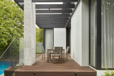 Photo of a modern deck in Melbourne.