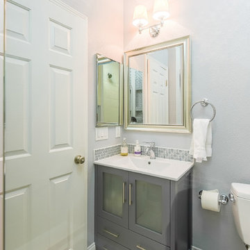Mountain View Guest Bathroom