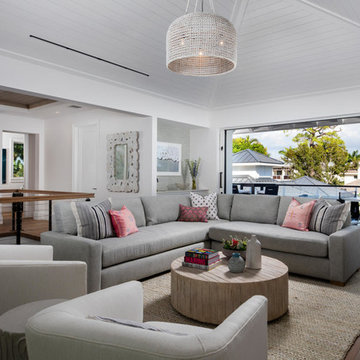 Gordon Drive clean transitional home with Gulf views