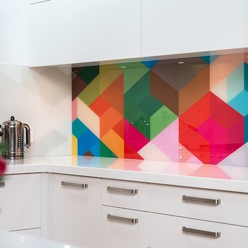 UV Printing on Glass Backsplash
