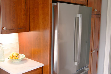 Example of a kitchen design in Portland Maine