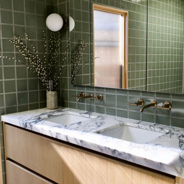 Amber Lestrange: Fully Tiled Rosemary Spa Bathroom