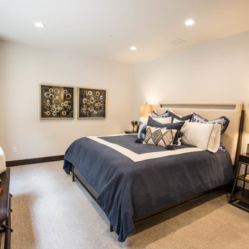 Woodland Hills “Laurel”