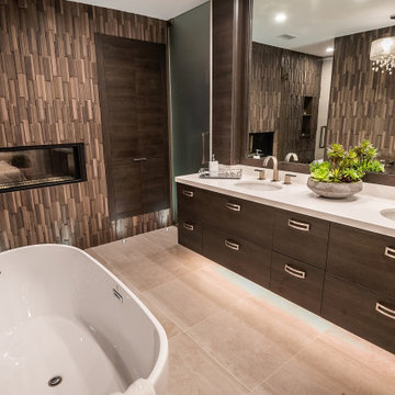 Honeymoon Suite