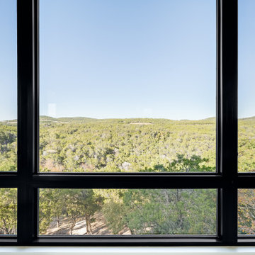 Lago Vista Modern