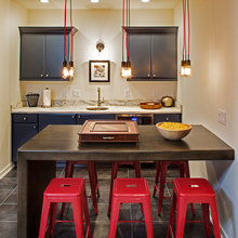 KITCHEN ISLANDS/PENINSULAS