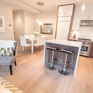 Home Staging - Cheerful and Bright