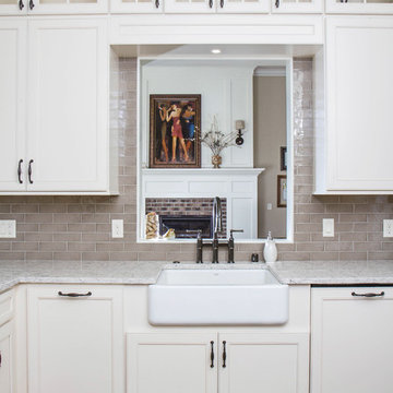 White Knotty Maple Farmhouse Style Kitchen