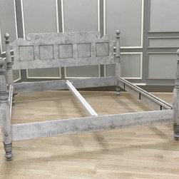 Wakefield Lowpost Bed in Tiger Maple - Bedroom Furniture