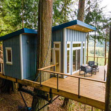 Woodland Waterfall Treehouse