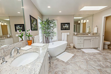 Example of a classic bathroom design in Santa Barbara