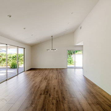 Contemporary Americana in Woodland Hills