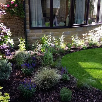 Curved and Colourful Garden