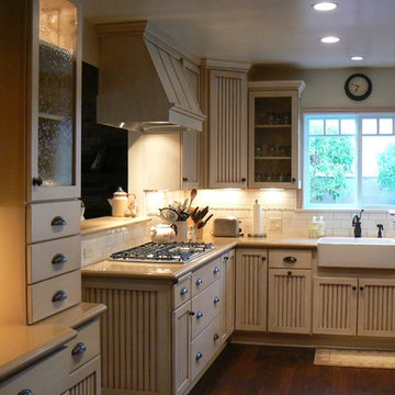 Cottage Kitchen Woodland Hills