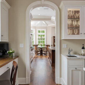 Elegant Traditional Kitchen in Greenwich