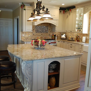 Traditional Kitchen 2