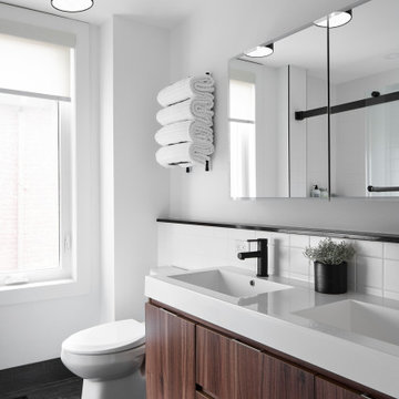Sleek Washroom Renovation