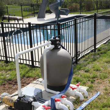 Vinyl Liner Pool (18 x 36) with Slide