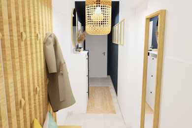 Aménagement d'une entrée scandinave en bois de taille moyenne avec un couloir, un mur bleu et une porte simple.