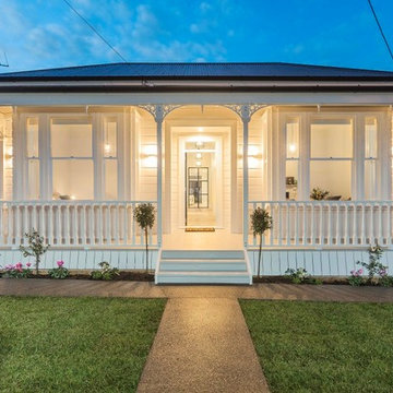 Renovated Victorian Villa with Ornate Character and a Luxurious Interior