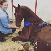 Hannah Badgley's photo