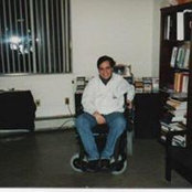 Hector Del Valle's photo