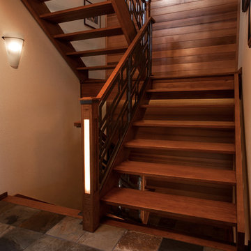 Illuminated stair posts