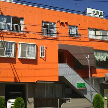 オレンジの外壁♪飯田市でおぐねぇーさんのご実家を外壁塗装