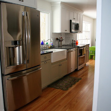 Traditional New England shaker style Ktchen